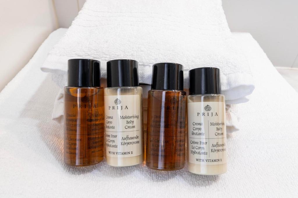 Produtos de acolhimento e toalhas